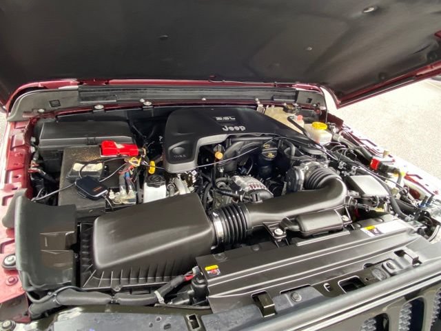 Used 2021 Jeep Wrangler Unlimited Sport AWD/4WD image 19