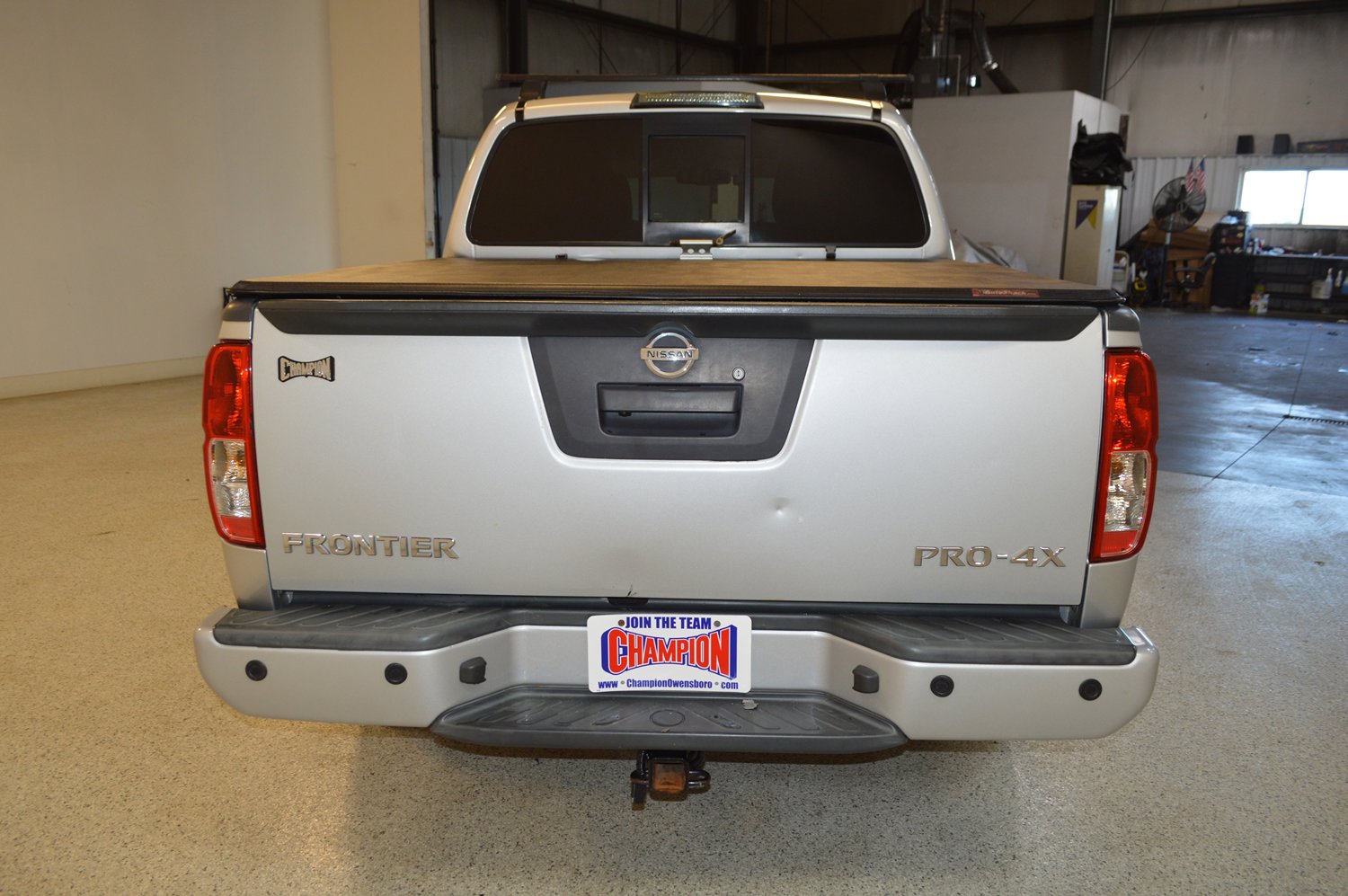 Used 2018 Nissan Frontier PRO-4X AWD/4WD image 4