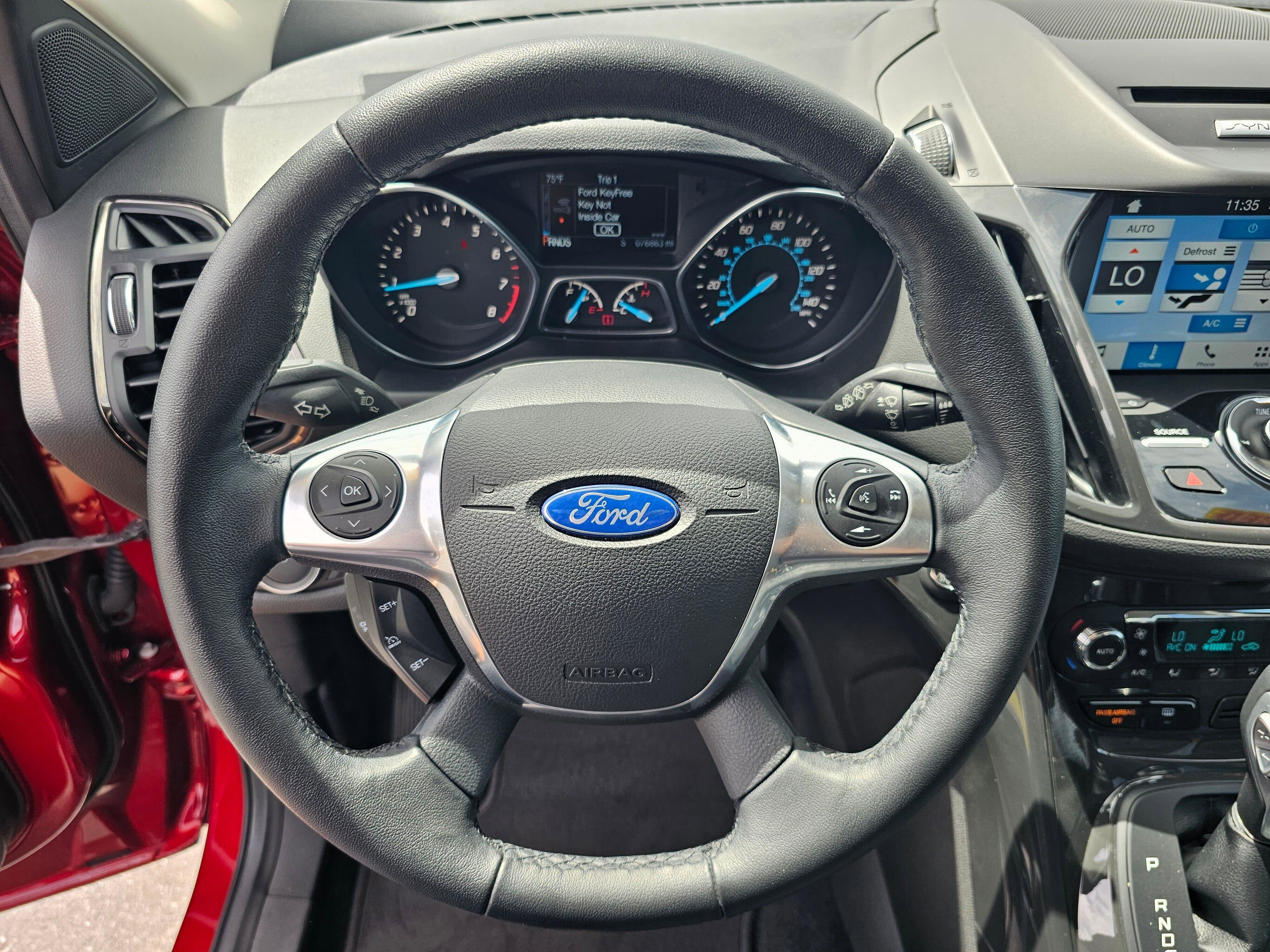 Used 2016 Ford Escape Titanium AWD/4WD image 22