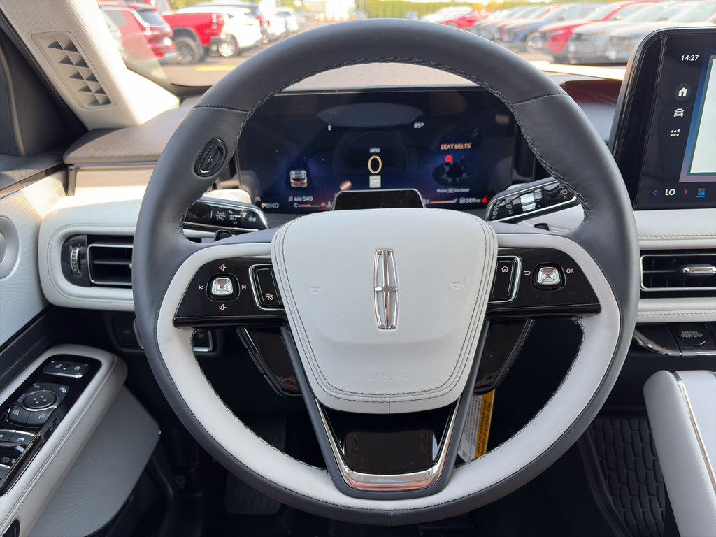 New 2026 Lincoln Aviator Reserve w/ Luxury Package AWD/4WD image 23