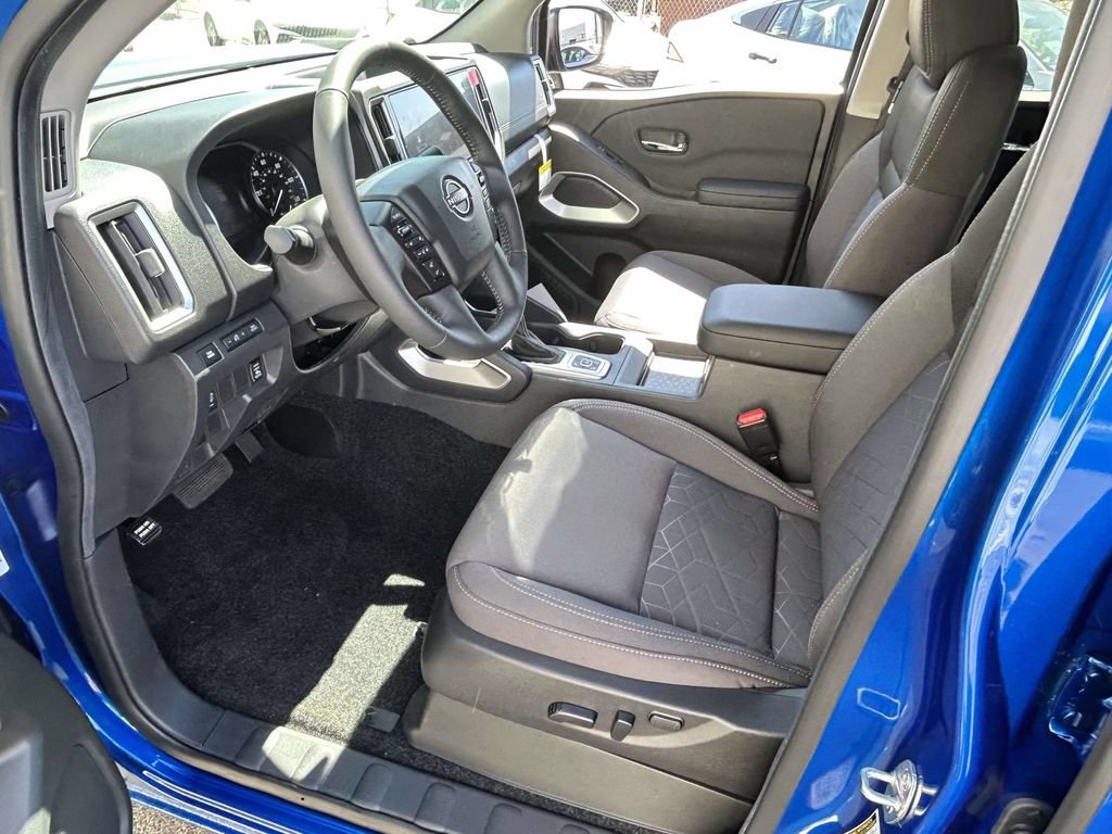 New 2026 Nissan Frontier SV w/ SV Convenience Package AWD/4WD image 11