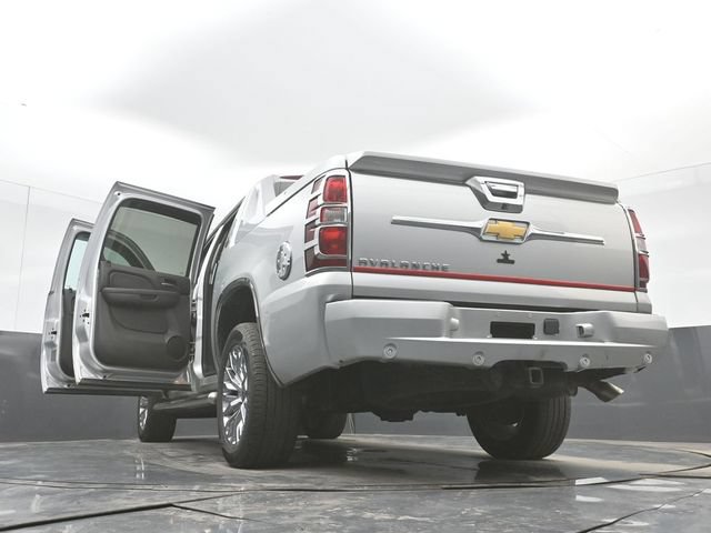 Used 2013 Chevrolet Avalanche LT AWD/4WD image 50