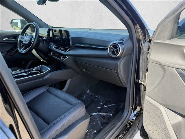Used 2025 Chevrolet Equinox LT w/ Convenience Package II FWD image 12