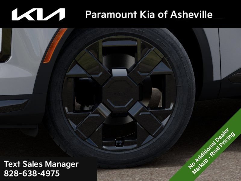 New 2026 Kia Sportage X-Line w/ X-Line Premium Package AWD/4WD image 9