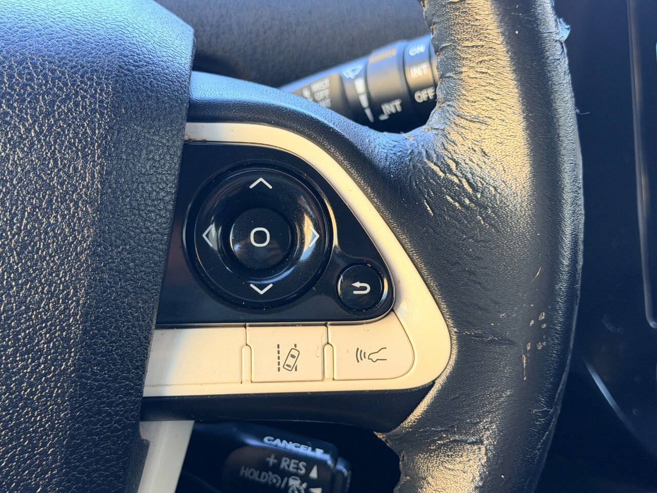 Used 2016 Toyota Prius Three Touring FWD image 28