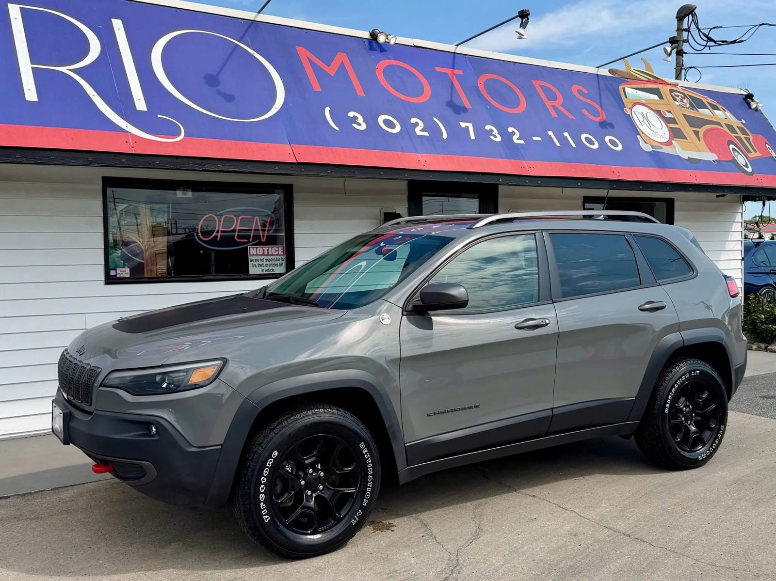 Used 2019 Jeep Cherokee Trailhawk w/ Comfort/Convenience Group