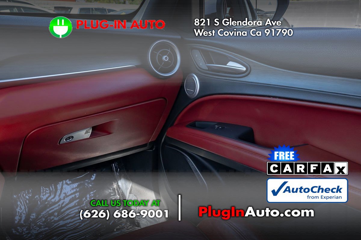 Used 2018 Alfa Romeo Stelvio Ti Sport image 17