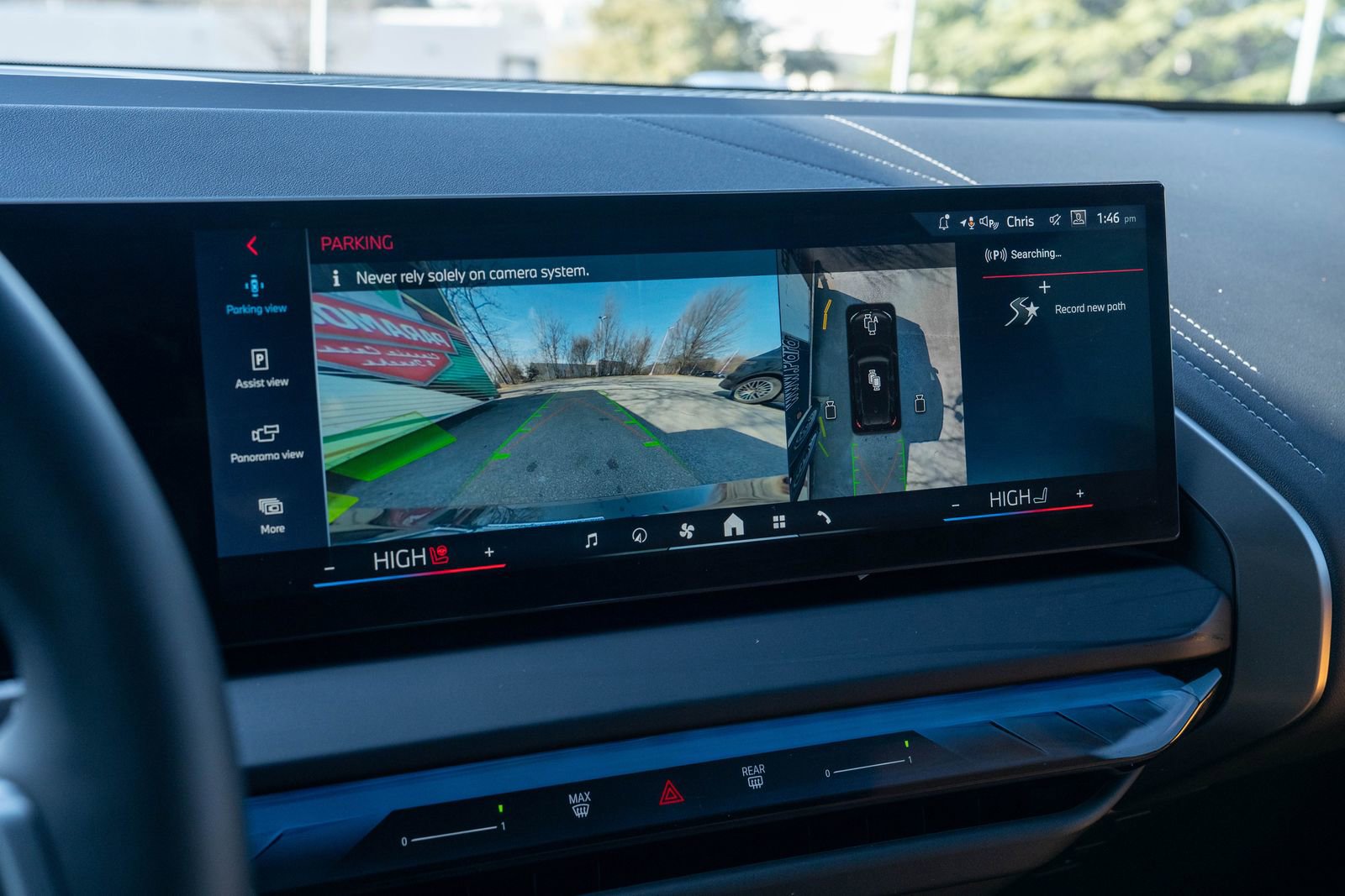 Used 2025 BMW X3 M50 w/ Premium Package image 24