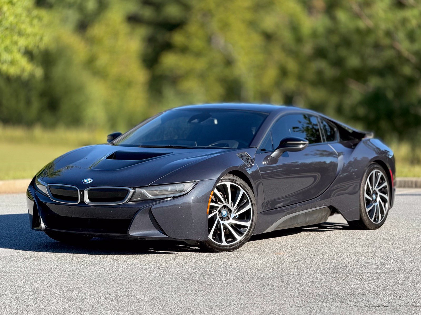 Used 2017 BMW i8 AWD/4WD image 8