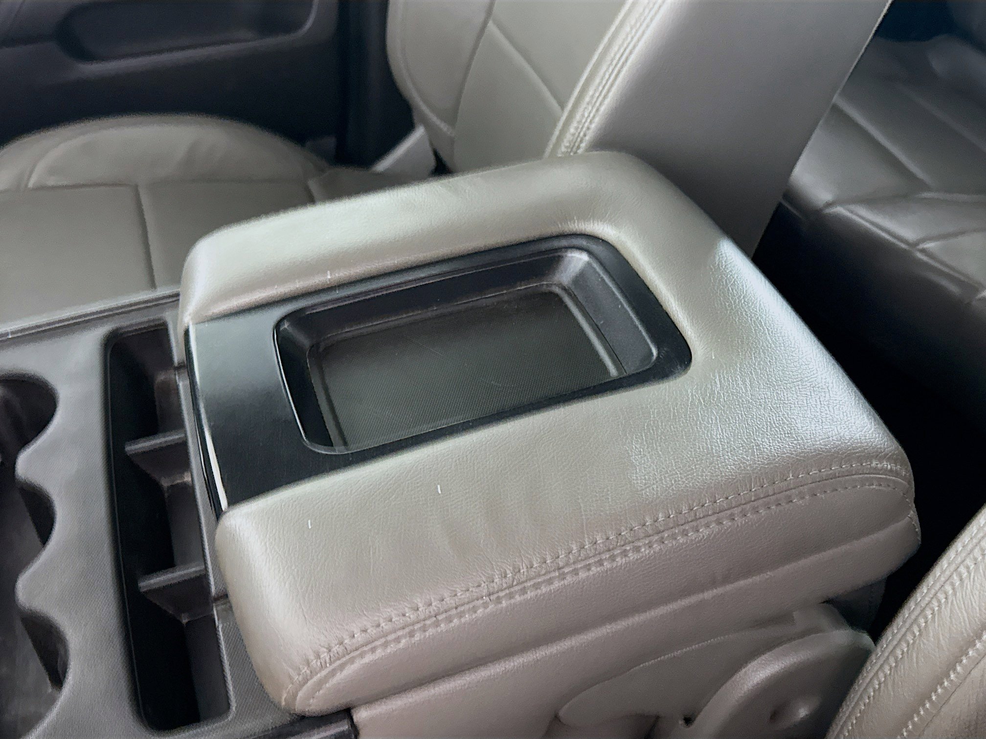 Used 2018 Chevrolet Silverado 1500 Custom w/ Custom Value Package image 17