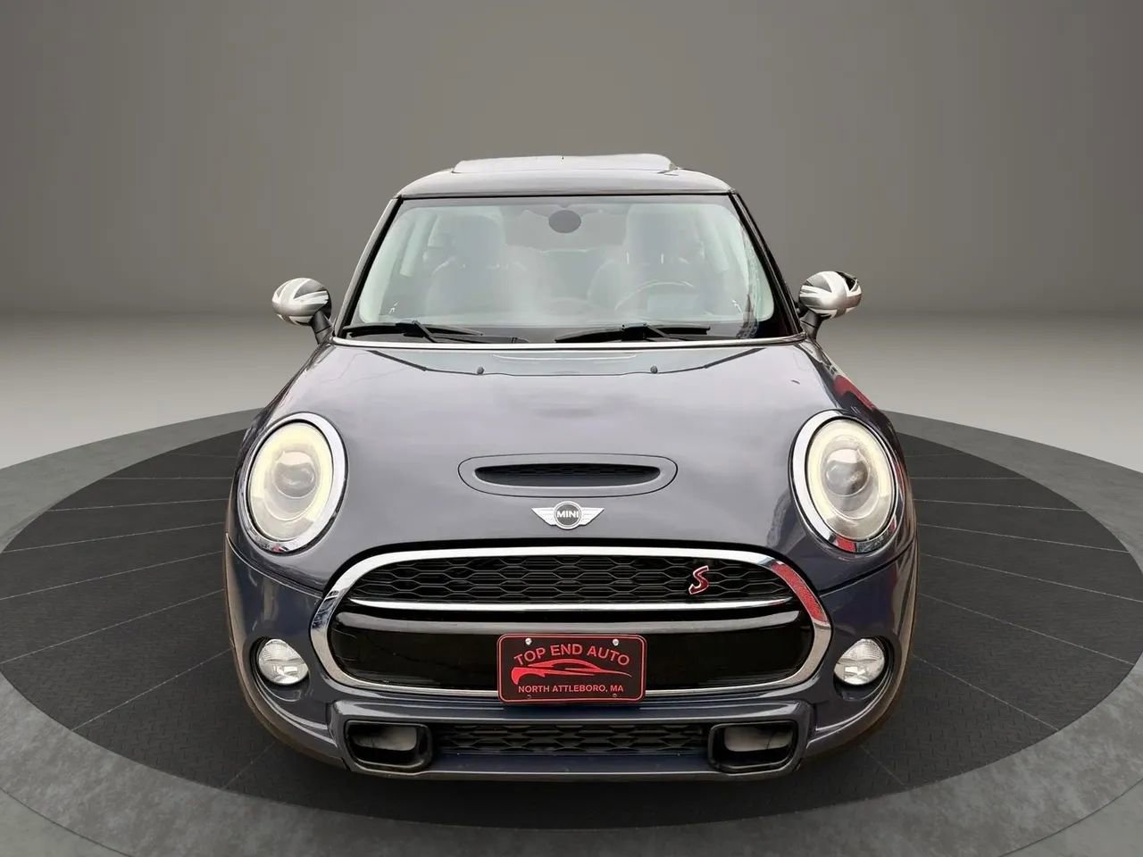 Used 2015 MINI Cooper S image 2