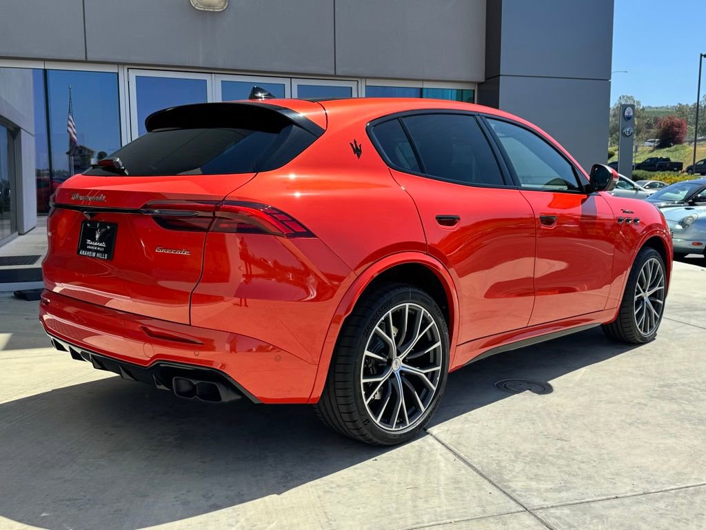 New 2026 Maserati Grecale Modena image 7