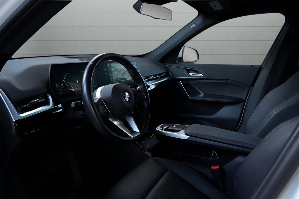 Used 2023 BMW X1 xDrive28i image 21
