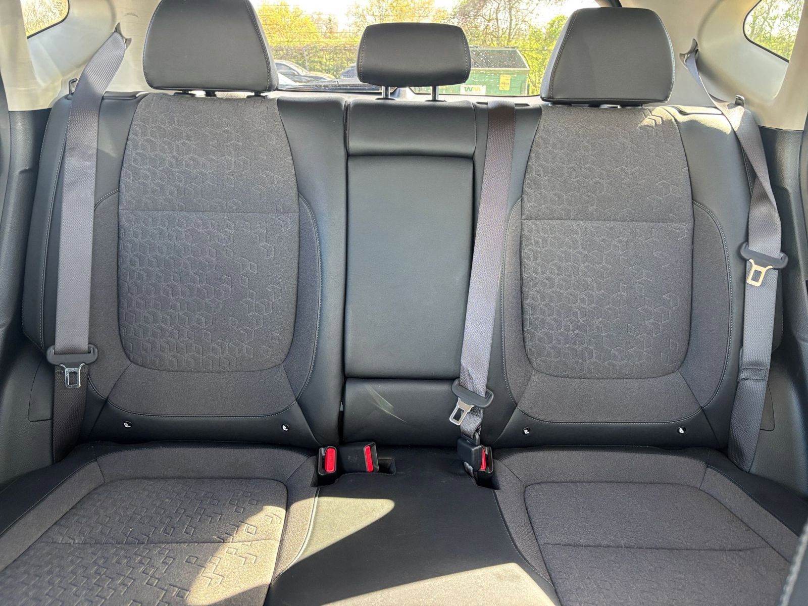 Used 2025 Kia Seltos S image 39