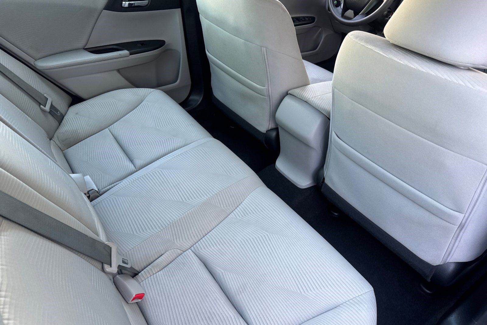 Used 2014 Honda Accord LX image 29
