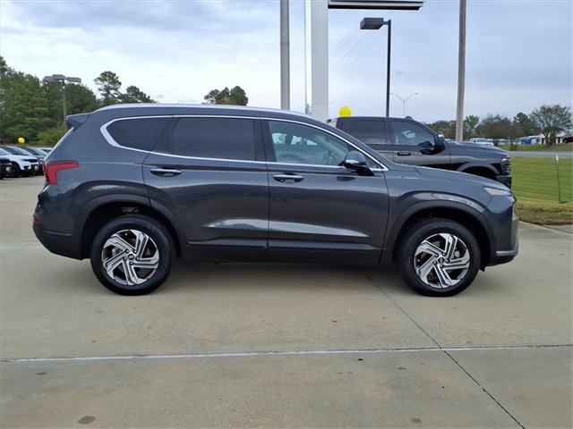 Used 2023 Hyundai Santa Fe SEL image 2