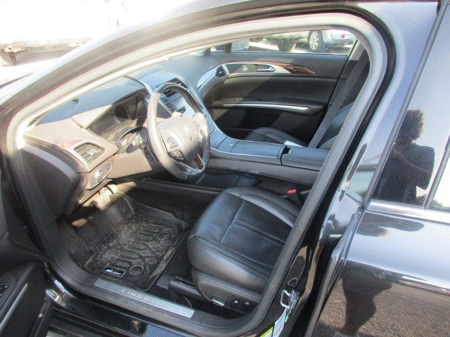 Used 2013 Lincoln MKZ FWD image 15