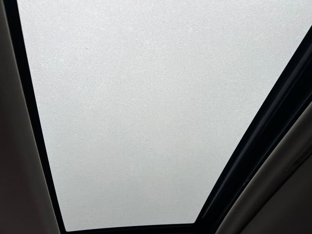 Used 2022 Subaru Legacy Touring XT image 19