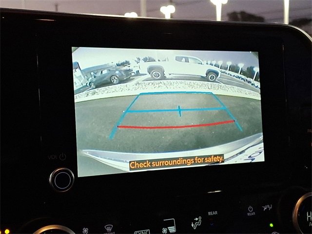 Certified 2024 Toyota Highlander XLE image 25