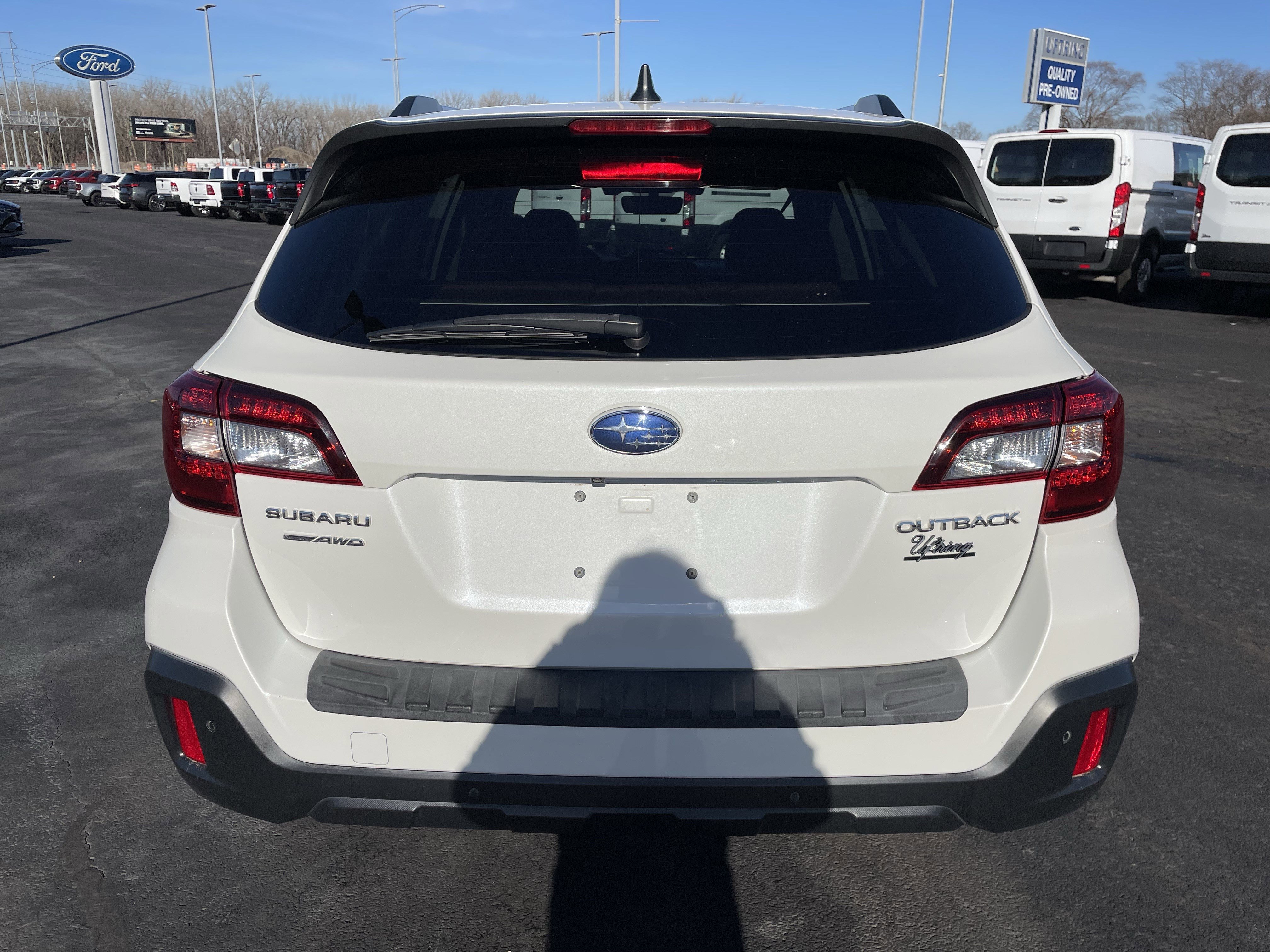 Used 2019 Subaru Outback 2.5i Touring w/ Popular Package #3A image 4