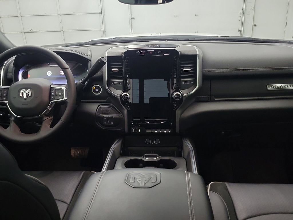 Used 2025 RAM 2500 Laramie w/ Towing Technology Group image 4