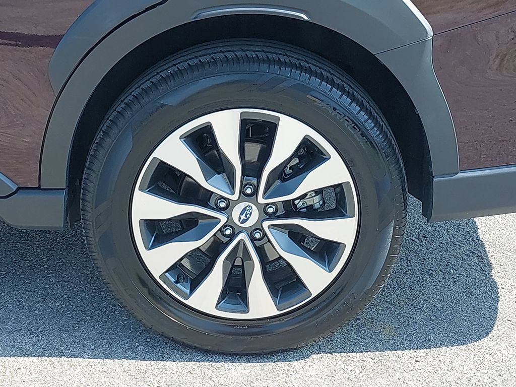 Used 2024 Subaru Outback Touring AWD/4WD image 30