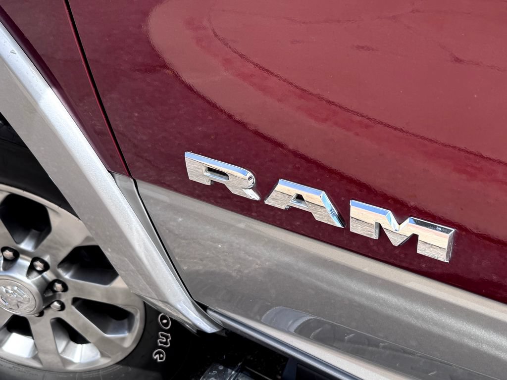 Used 2022 RAM 3500 Laramie AWD/4WD image 10
