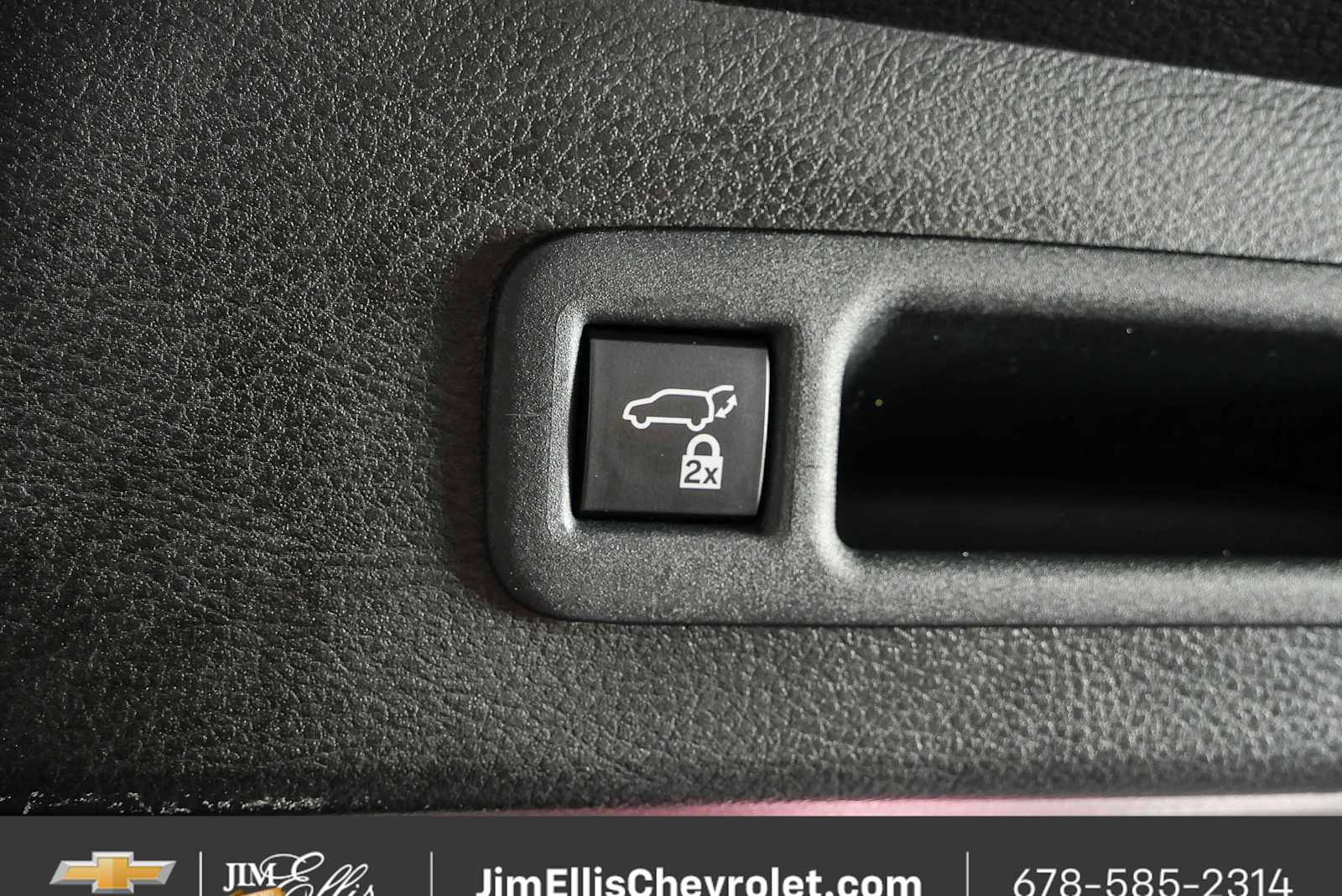 Used 2021 Toyota Sienna XSE w/ XSE Plus Package FWD image 33