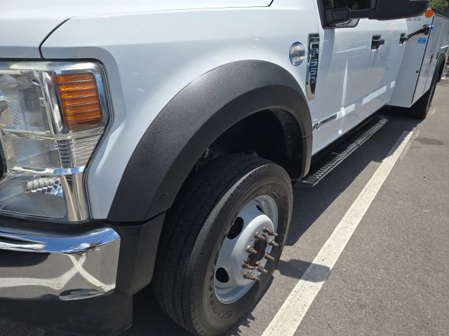 Used 2022 Ford F550 4x4 Crew Cab Super Duty w/ Power Equipment Group image 14