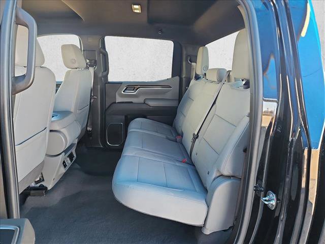 Used 2025 Chevrolet Silverado 1500 LT image 18