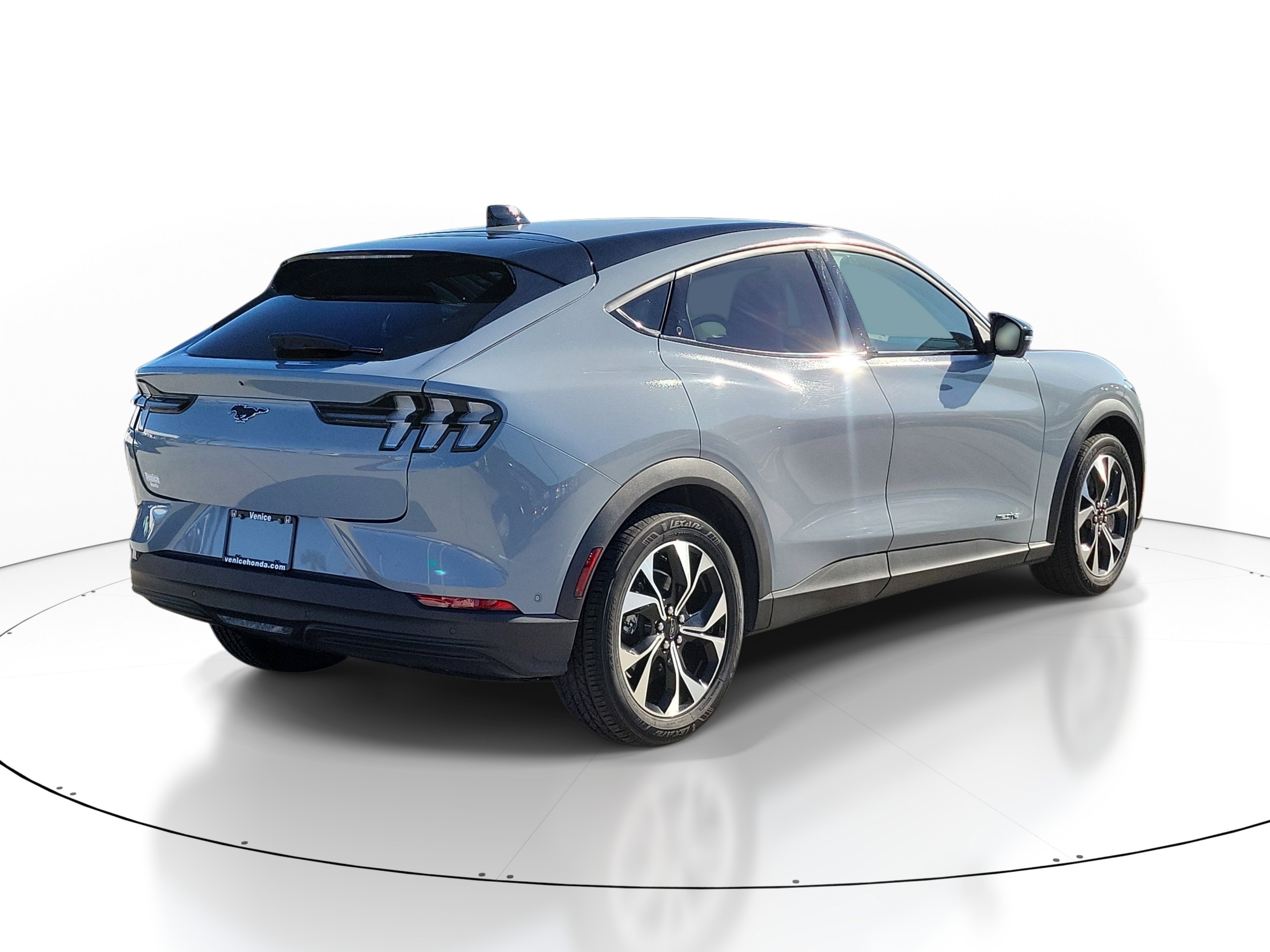 Used 2024 Ford Mustang Mach-E Select image 6