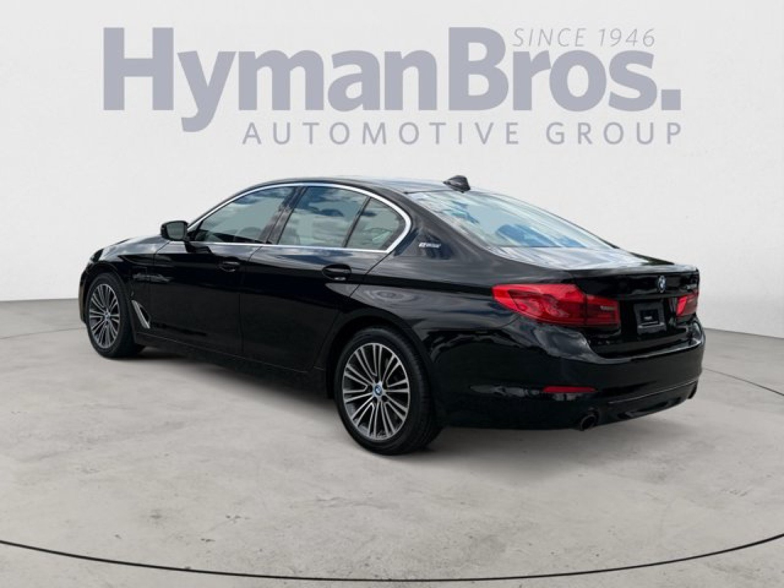 Used 2019 BMW 530e xDrive AWD/4WD image 5