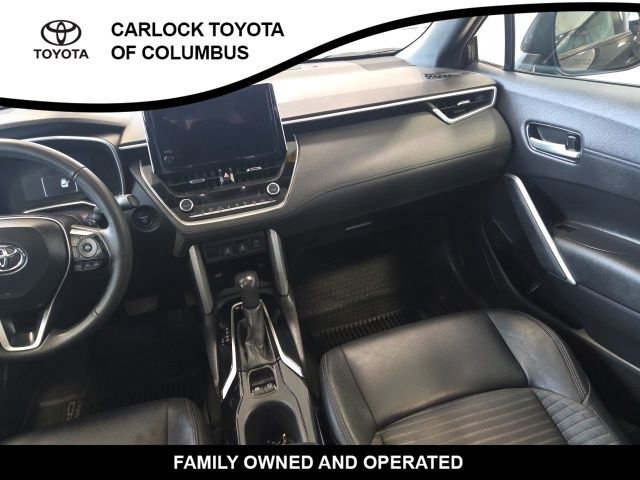 Used 2024 Toyota Corolla Cross AWD Hybrid w/ Convenience Package image 18