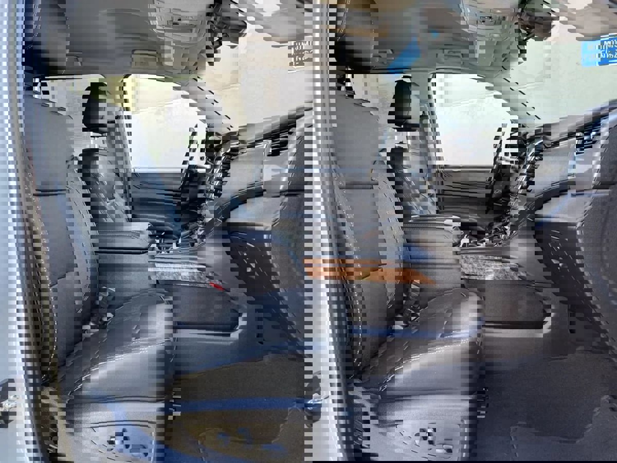 Used 2019 Chevrolet Tahoe Premier w/ RST 6.2L Performance Edition image 25