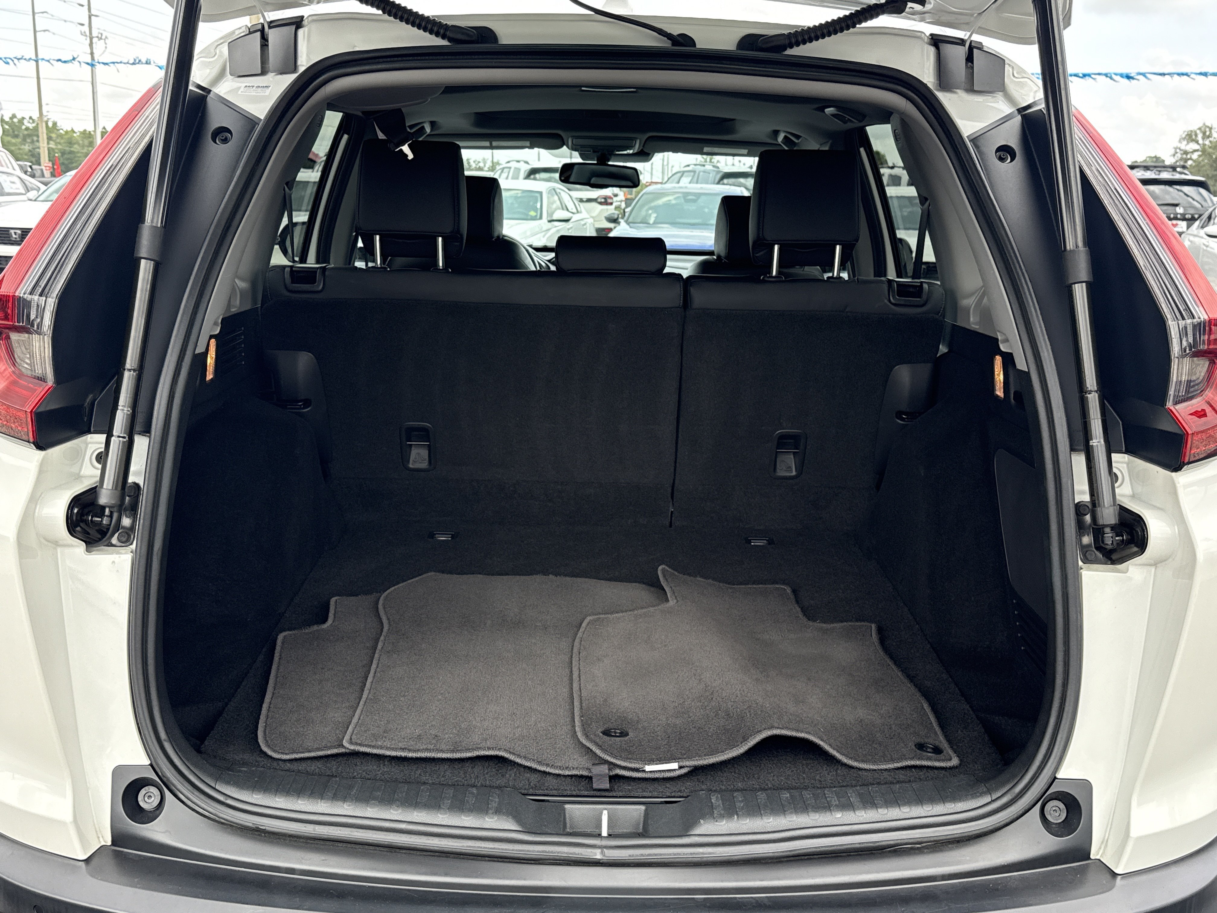 Certified 2021 Honda CR-V Touring image 17