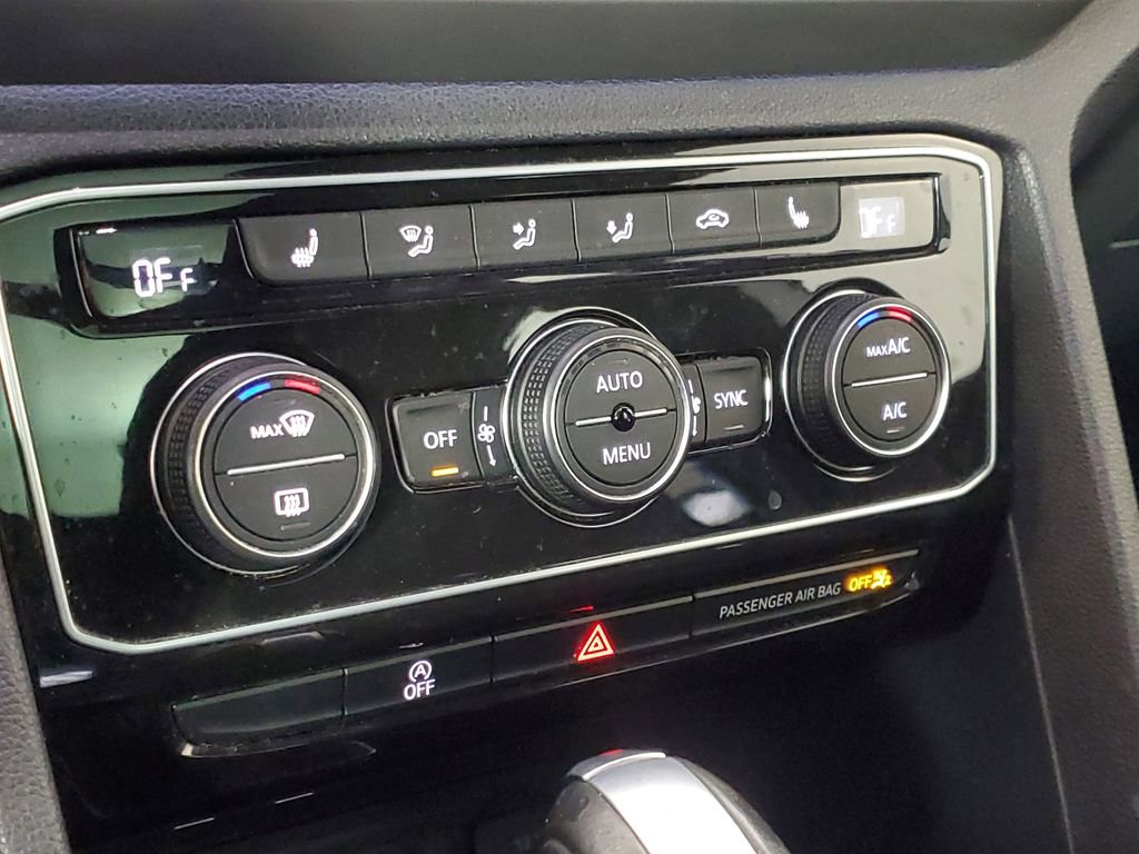 Used 2023 Volkswagen Atlas Cross Sport SEL R-Line image 21