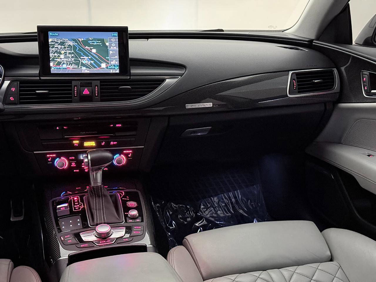 Used 2014 Audi S7 Prestige w/ Driver Assistance Package image 31