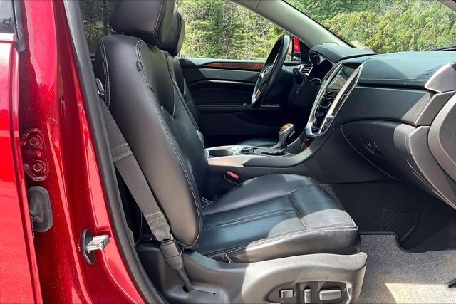 Used 2015 Cadillac SRX Luxury w/ Driver Awareness Package AWD/4WD image 29