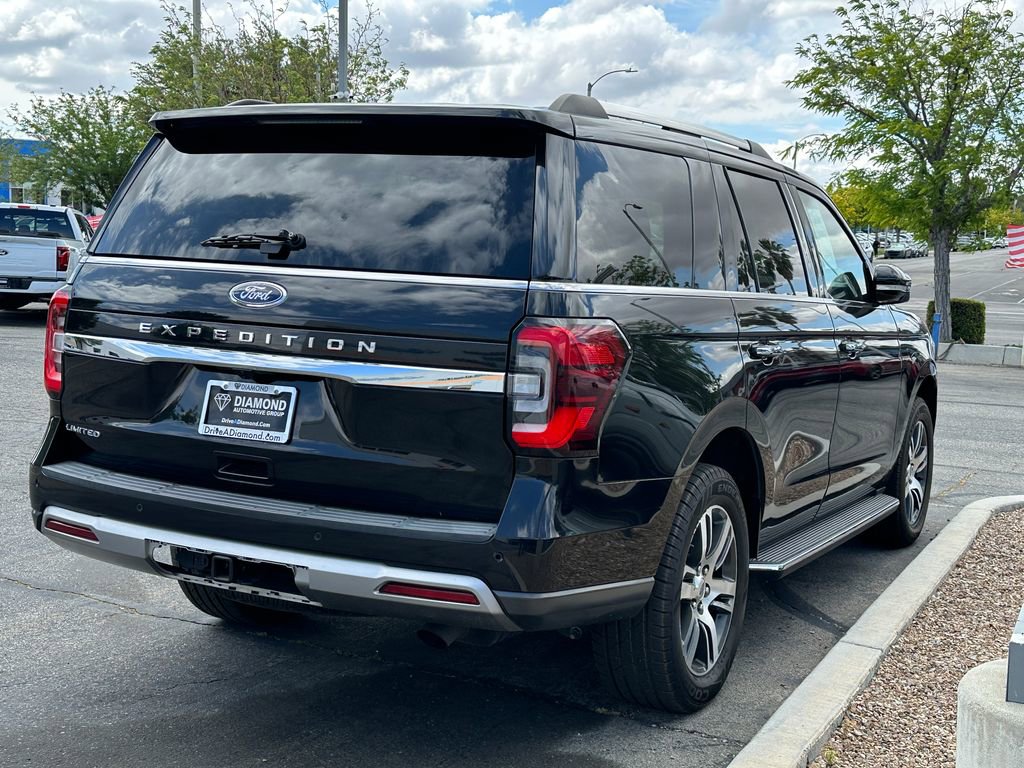 Used 2022 Ford Expedition Limited RWD image 6
