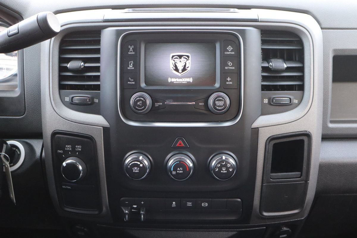 Used 2016 RAM 2500 Tradesman w/ Chrome Appearance Group AWD/4WD image 34