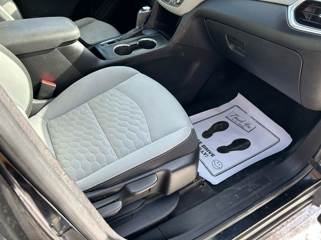 Used 2019 Chevrolet Equinox LS FWD image 12