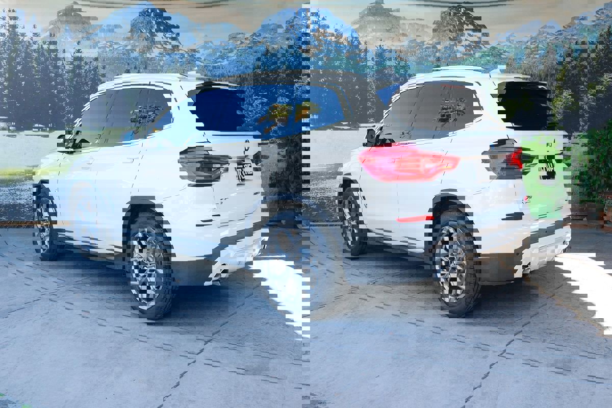 Used 2021 BMW X3 sDrive30i w/ Convenience Package image 4