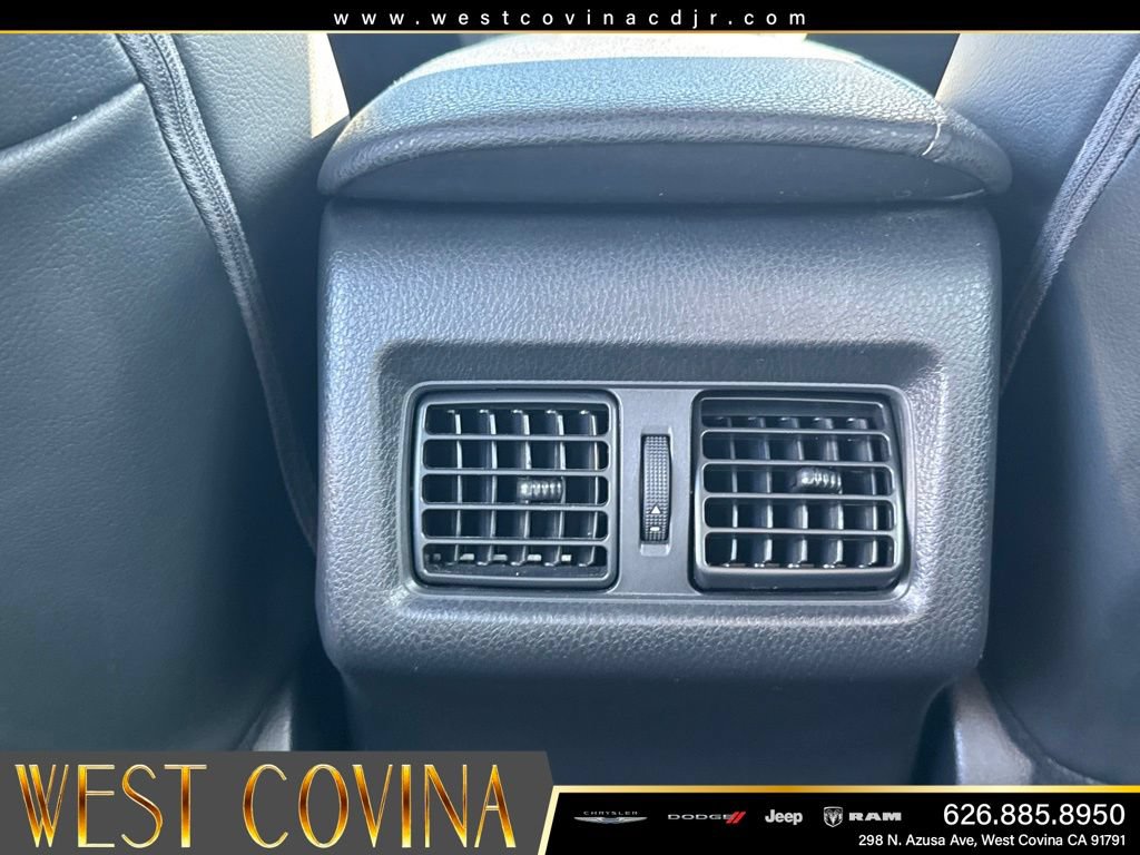 Used 2024 Toyota Camry XSE FWD image 33