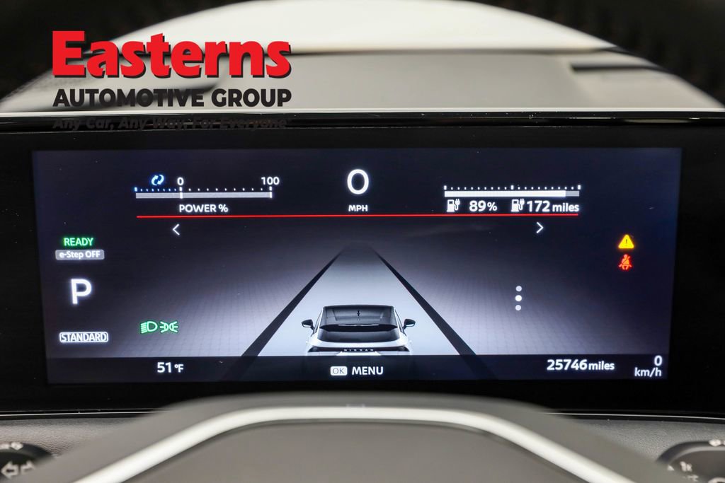 Used 2024 Nissan Ariya FWD image 18