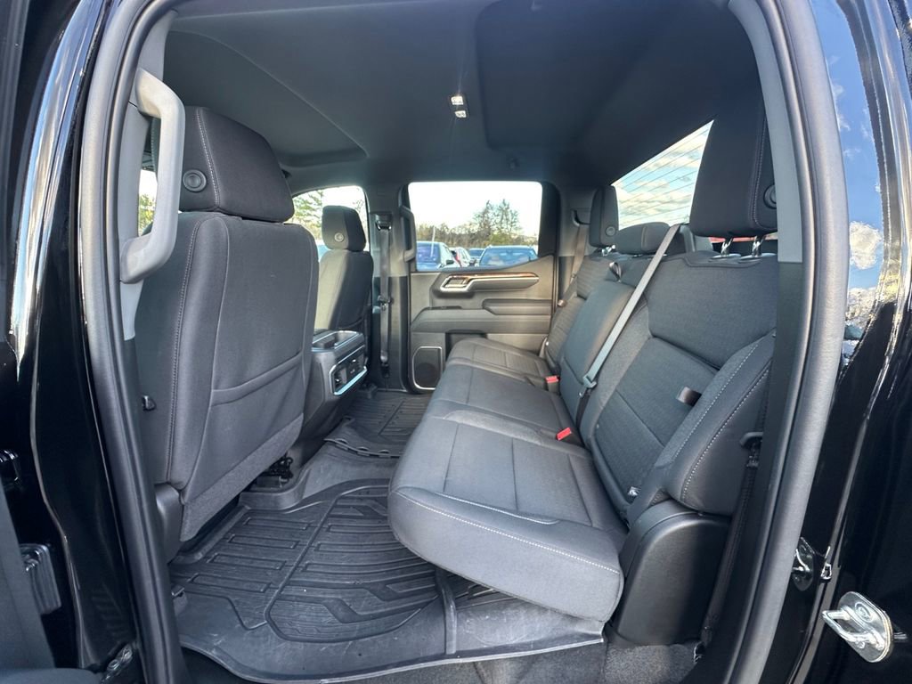 Used 2025 GMC Sierra 1500 Elevation image 23