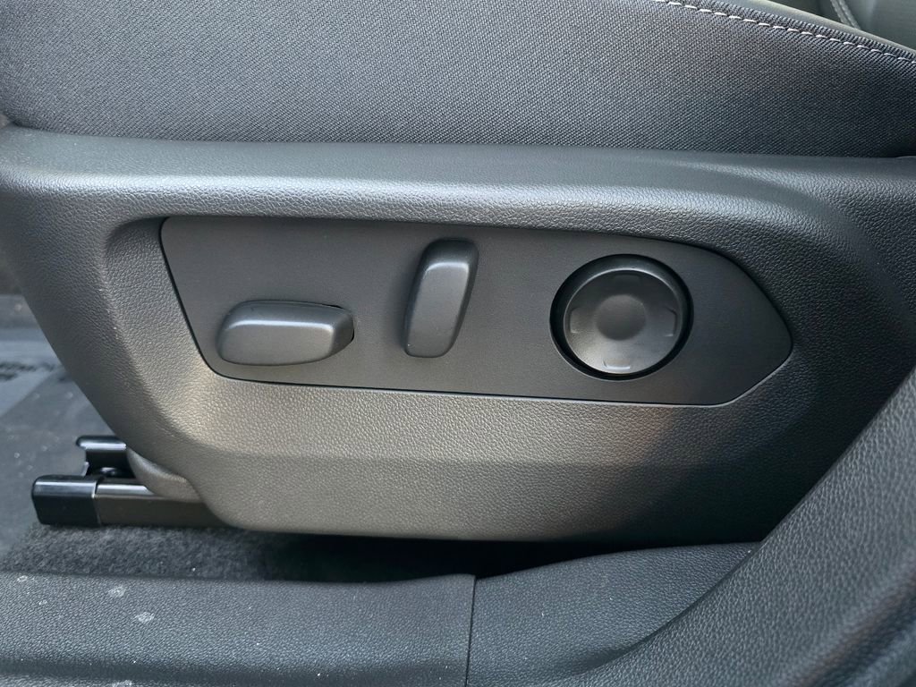 New 2026 Buick Envision Preferred image 18