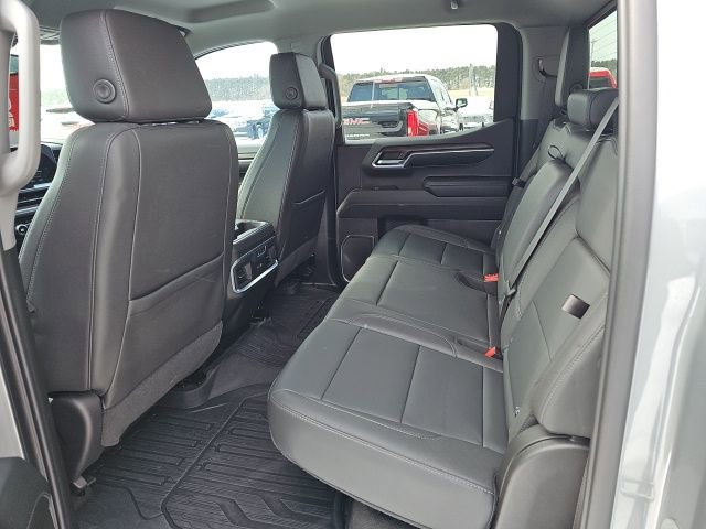 Used 2023 GMC Sierra 1500 SLT w/ SLT Premium Package image 9