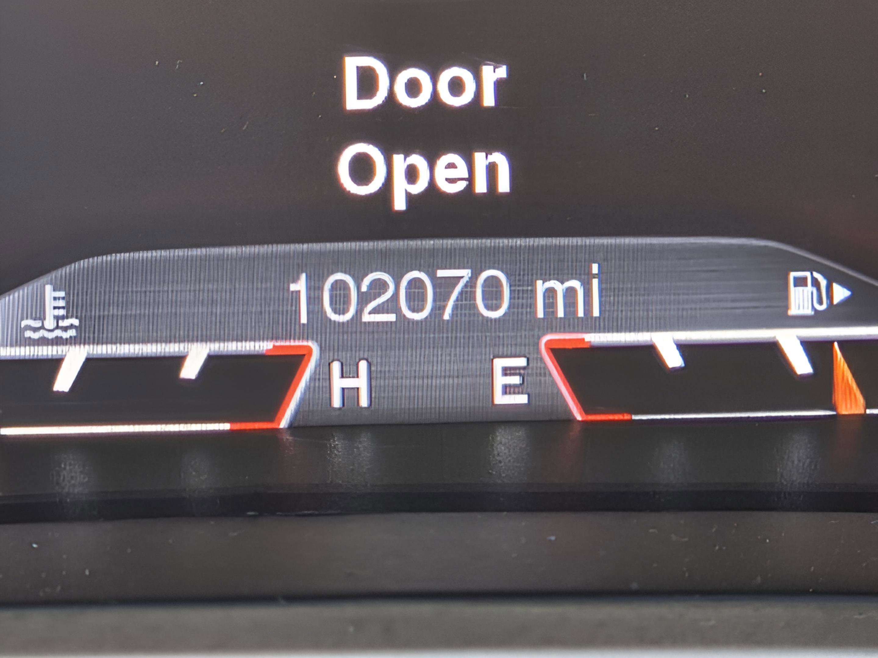 Used 2015 Jeep Cherokee Limited image 26