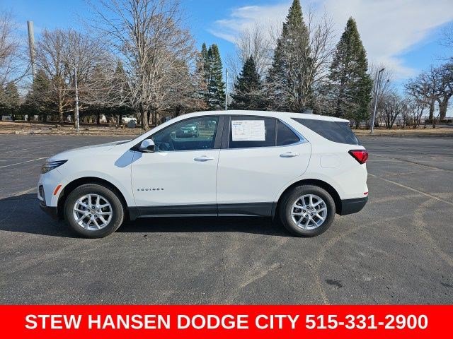 Used 2022 Chevrolet Equinox LT AWD/4WD image 1