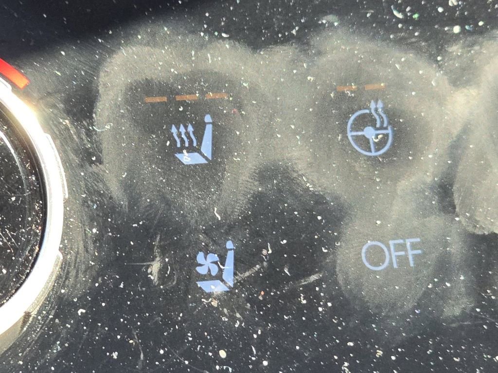 Used 2024 Hyundai Santa Fe Limited image 6